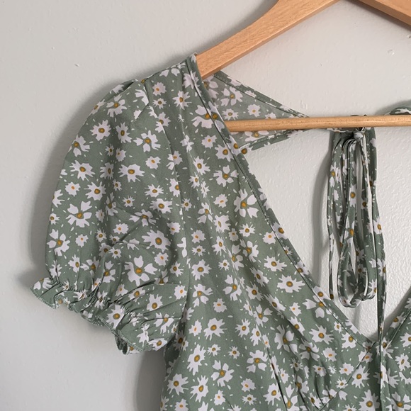 Zaful Green floral daisy print dress - Picture 2 of 4